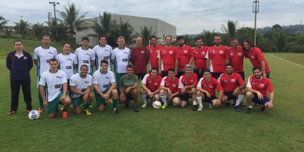 Pág.03 – Amistoso foto 01